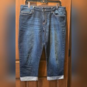 Calvin Klein Capri Jeans With Rolled Cuff